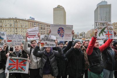 UK ambassador heckled by crowd of anti-Britain protestors as she is summoned to Russian foreign ministry