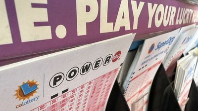 Powerball jackpot grows to $1.5 billion for Saturday drawing