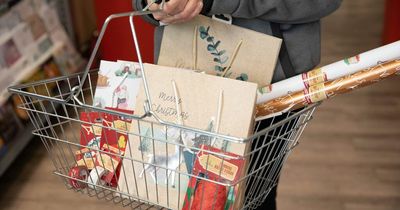 Morrisons removes plastic packaging from its wrapping paper