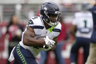 2 Seahawks players win Rookie of the Month honors