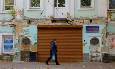 ‘I am staying here’: Kherson residents defy Russian call to evacuate city