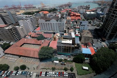 Sri Lanka holds debt restructuring talks with bilateral creditors