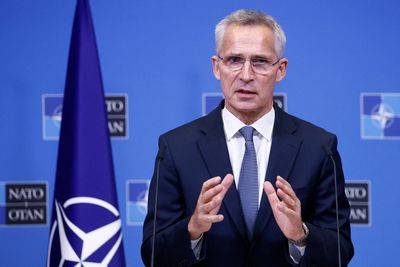 Iran could supply Russia with ballistic missiles, NATO chief says