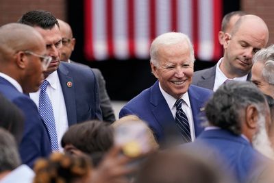 Biden on California rescue mission as House Democrats falter