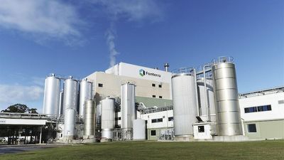 Fonterra settles farmers' class action over 2016 'clawback' milk price crisis