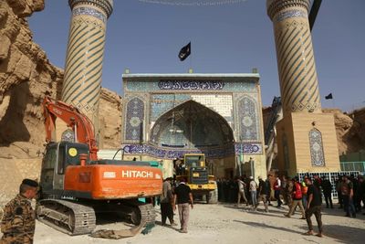 Iraq landslide disaster throws spotlight on informal shrines