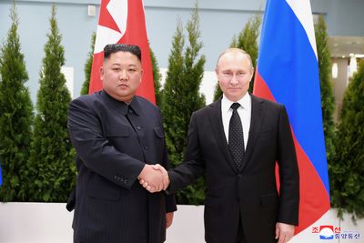 Explainer-Russia and North Korea forge closer ties amid shared isolation