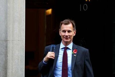 Pressure grows on Jeremy Hunt to extend windfall tax