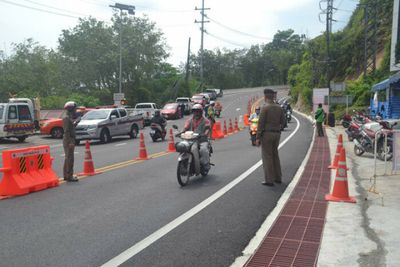 Patong-Kathu road reopens for one-way traffic