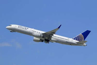 United Airlines forced to block out some seats on flights as average passenger gets heavier