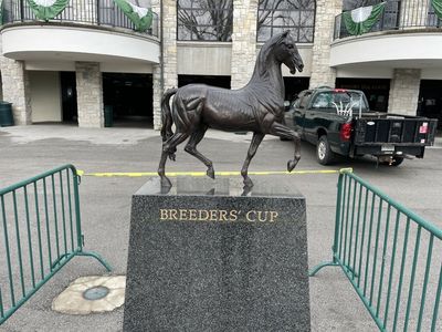 Keeneland attracting an international horse racing audience this weekend for the main event