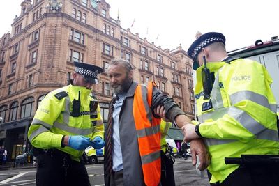 Up to 900 extra police to patrol London this weekend for return of Just Stop Oil