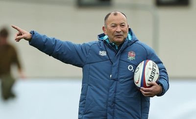 Eddie Jones urged to settle on strongest XV to find England ‘connection’ before World Cup