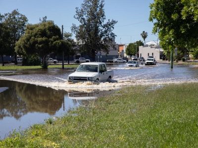 Pregnant woman ferried through NSW floods