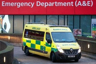 Ambulances regularly waiting for one hour outside hospitals as response times increase, study shows