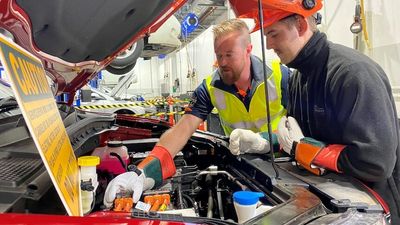Mechanics and dealers facing new challenges as industry moves towards electric vehicles
