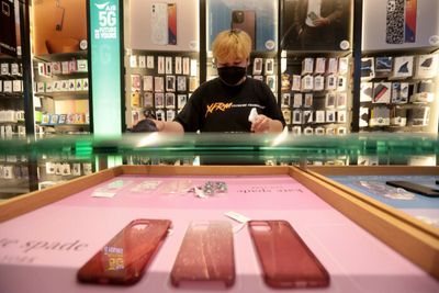 AIS posts revenue gain of 9.1% in Q3