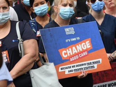 Aged care unions welcome pay bump