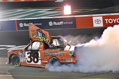 Zane Smith claims Truck title in three-way fight to the finish