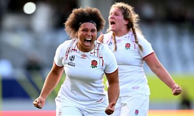 Incredible Abby Dow takes England past Canada into World Cup final with New Zealand