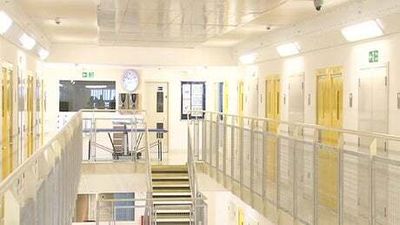 Harmondsworth: Detainees cause disturbance at London immigration centre