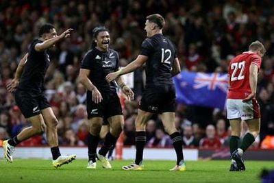 Wales 23-55 New Zealand: Dominant All Blacks run rampant with eight-try show