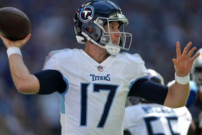 Report: Ryan Tannehill to travel with Titans, still uncertain to play