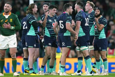 Ireland shrug off injury setbacks to dig in for tense win over South Africa