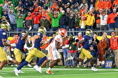 Notre Dame giving undefeated Clemson fits