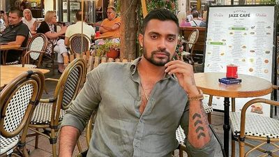 Sri Lankan cricketer Danushka Gunathilaka charged with alleged sexual assault of woman in Sydney