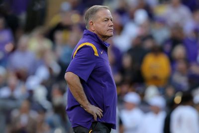 LSU edges Alabama with gutsy 2-point conversion in overtime