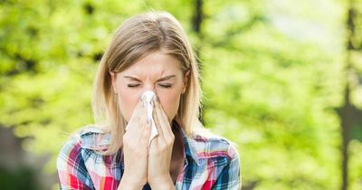 Doctor shares 6 tips to stop you from getting ill this winter