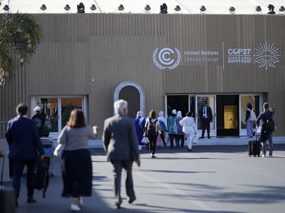 COP27 climate talks start in Egypt, as delegates arrive from around the world