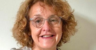 Woman who had brain disease saw her teen self in the 1970s when she looked in mirror