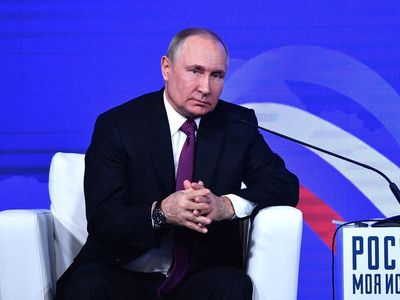 Putin tells Macron Hiroshima is proof ‘you don’t have to launch nuclear strike on major city to win war’