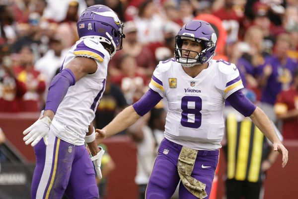 Kirk Cousins goes viral again for dancing shirtless with diamond chains -  Washington Times