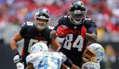 Falcons vs. Chargers: Best photos from Week 9 matchup