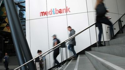 The Loop: Medibank will 'not pay a ransom' after data theft, COVID cases rising in two states, and Nick Carter's tribute to brother Aaron — as it happened