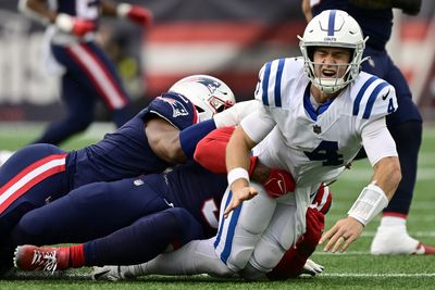 Colts show no fight in 26-3 loss to Patriots