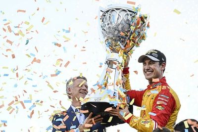Joey Logano beats Chastain to win 2022 NASCAR Cup title
