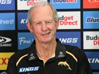 Bennett rubbishes Dolphins NRL spoon talk