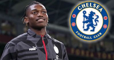 Rafael Leao hands Chelsea transfer boost amid 'complications' in AC Milan contract talks