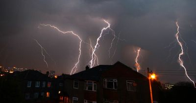 Thunderstorms to hit Glasgow as weather warning issued for west coast of Scotland