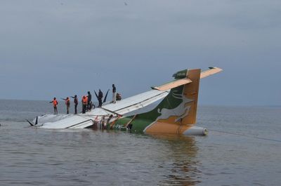 Hero fisherman describes being knocked unconscious trying to save pilots from Tanzania plane crash