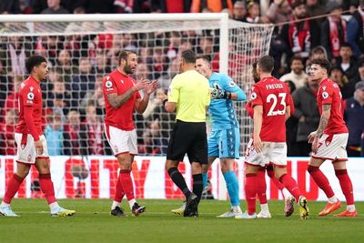 Steve Cooper wants Forest players to forget recent frustration with officials