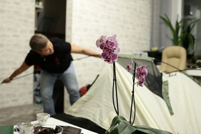 Ukrainian adventurer draws on camping skills to prepare for harsh winter