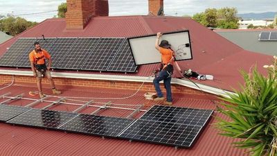 Solar power scheme designed to prevent SA blackouts set back by manufacturing delays