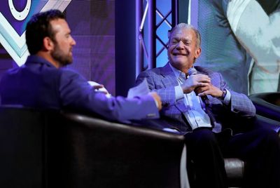 Colts’ Jim Irsay once offered Jeff Saturday a front-office job