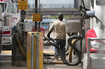 Diesel shortage fears drive GOP swipes at Biden energy policy - Roll Call