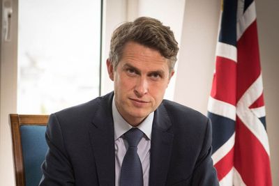 Gavin Williamson reportedly told civil servant ‘slit your throat’